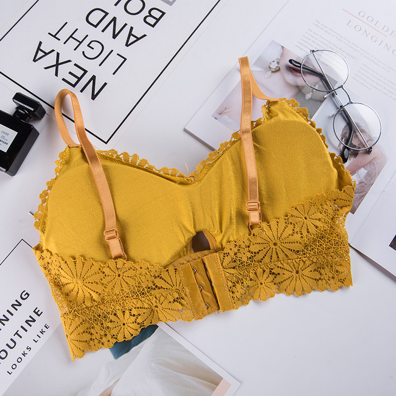 Бюстгальтер кружевной бесшовны – обзор и цена Bralette Triangle Set